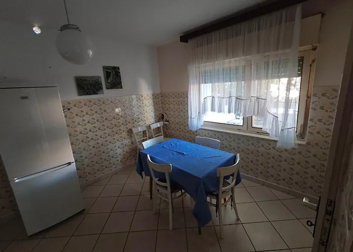 Lucy's Place Lejlighed *